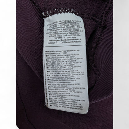 Nike Basic Hoodie dunkel Lila S